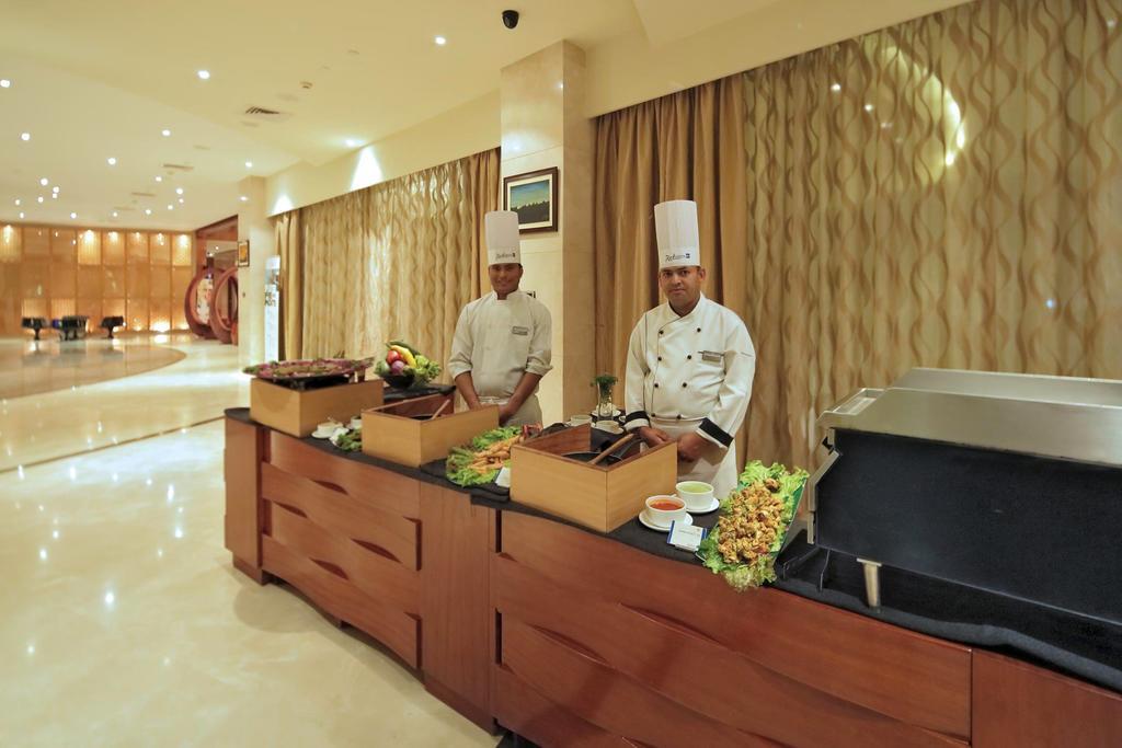 Yashail Hotel ハリドワール エクステリア 写真